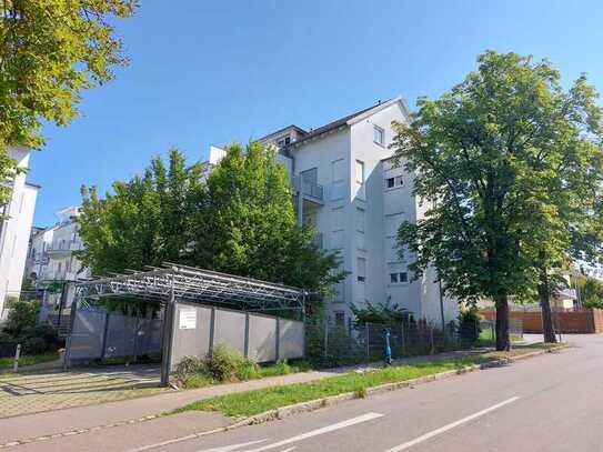 [Reserviert] Gepflegte 2-Zm.-Wohnung mit Balkon in Sindelfingen ohne Provision