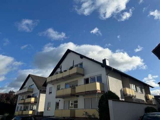 Attraktive 3-Zimmer-Wohnung mit Balkon und EBK in Rodgau/Weißkirchen