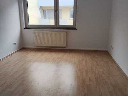 Helle 2 ZKB-Wohnung in Ludwigshafen zu vermieten!