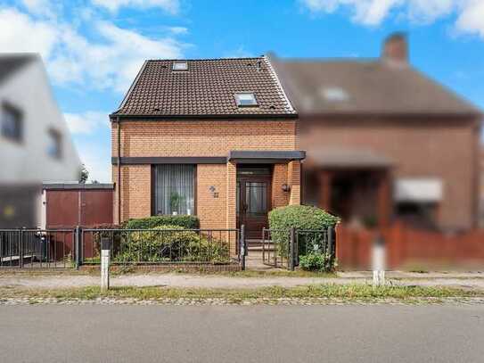 Bremen Burg-Grambke: Doppelhaushälfte mit Wintergarten, PKW-Stellplatz und Garten in ruhiger Lage