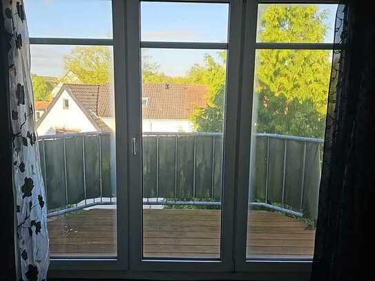 Gemütliche Wohnung in Bremen-Vegesack mit Balkon!