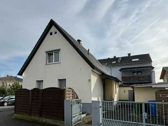 Charmantes Einfamilienhaus in Schaafheim: Einladendes Zuhause in idyllischer Lage