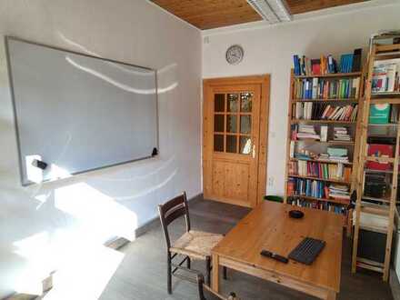 Neu renoviertes Zimmer gegenüber vom TU-Hauptgebäude
