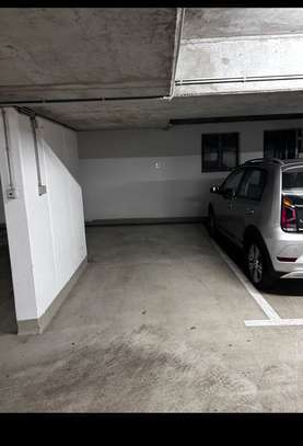 Parkplatz in Tiefgarage