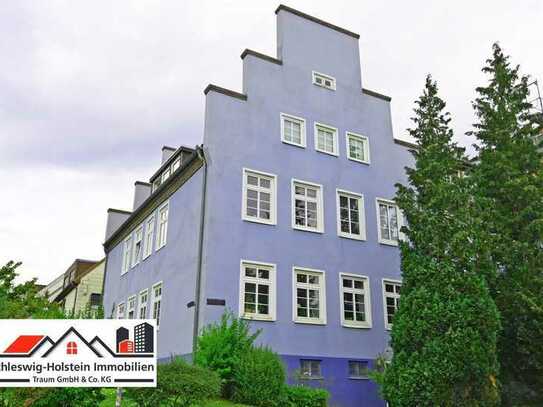 Moderne Dachgeschosswohnung, ca. 78 m² , 2 Zi. in Kiel Schreventeich, bezugsfrei