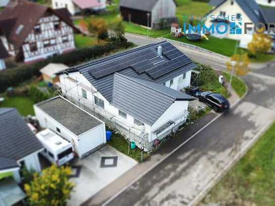 !!Neubau Bungalow mit PV-Anlage in ruher Lage!!