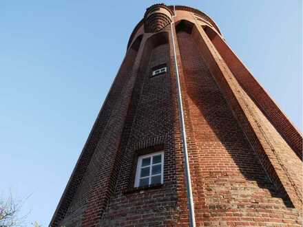 Büros! Historischer, atemberaubender Wasserturm in 25541 Brunsbüttel zu verkaufen.