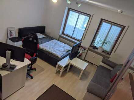 Möblierte 1 Zimmer Wohnung zentral in ruhiger Lage 370 € - 30 m² - 1.0 Zi.