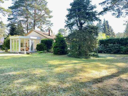 Baugrundstück für großzügiges Einfamilienhaus - z.Z. mit gepflegtem Wochenendbungalow bebaut