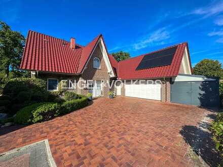 Großes EFH mit Garage und PV-Anlage in Sackgassenlage!