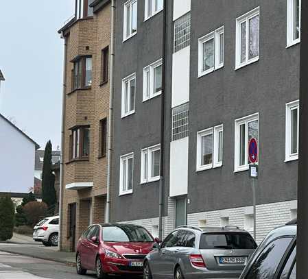 Helle 3 Zimmerwohnung mit Balkon in Sackgasse