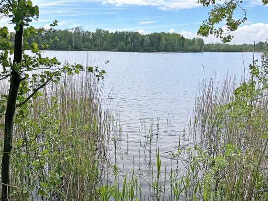 Provisionsfrei … Zauberhaft großes Grundstück in Wasserlage …