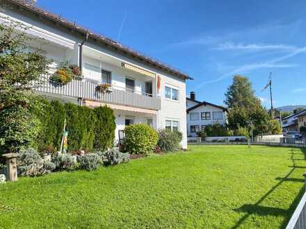 Deggendorf: 6-Familienhaus m. Garagen u. 1.100 m2 Grund in bevorzugter, ruhiger Wohnlage!