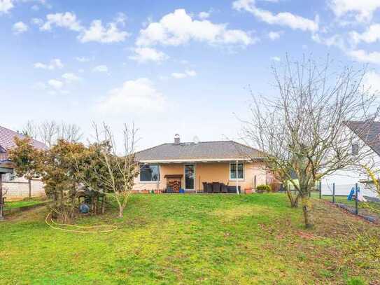 Moderner Bungalow im hübschen "Storchendorf Linum"