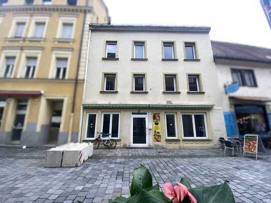 Wohn- und Geschäftshaus in der Bayreuther Fußgängerzone