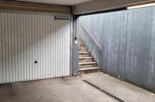 Ludwigshafen-Friesenheim, Einzelgarage im Parkdeck eines MFH