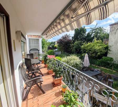 Sehr gepflegte und ruhige 3,5ZKB-Wohnung mit sonnigen Balkon, Stellplatz