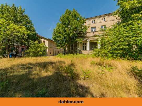 "Villa Rabe" mit bis zu 504 m² Fläche nach Umbau mit Baugenehmigung und Remise mit ca. 167 m²