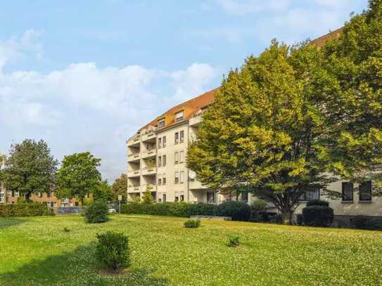 vermietete Wohnung mit Balkon und TG-Stellplatz nach Wunsch