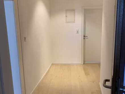 helle, generalsanierte 3,5 Zi- Wohnung mit Garten