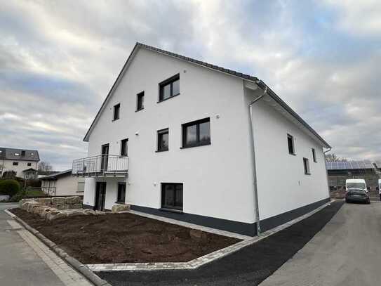 Schöne helle 1-Zimmerwohnung mit Balkon in Hösbach !
