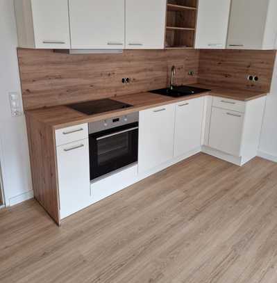 Großzügige Wohnung mit schöner Terrasse und eigenem Garten in grünem Wohnpark!