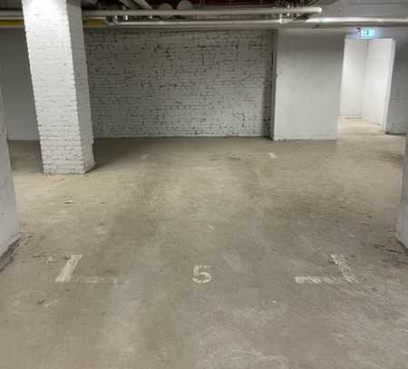 geräumiger Tiefgaragenstellplatz in Berlin-Kreuzberg 61