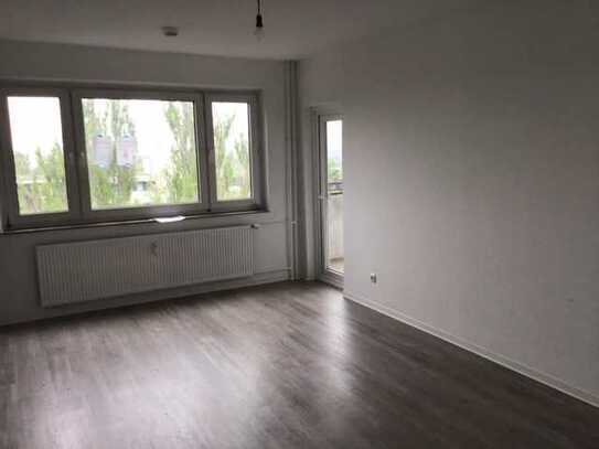 Frisch renovierte 3-Zimmer-Wohnung mit Balkon