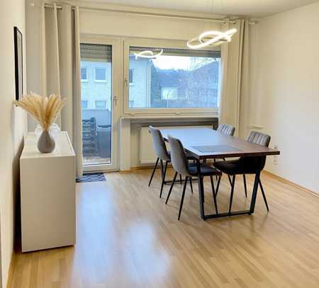 Helle 2-Zi-Wohnung mit Balkon von Privat