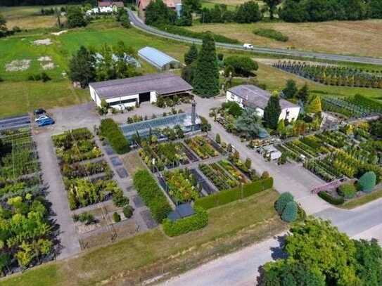 Großzügiges landwirtschaftliches Traum-Areal!