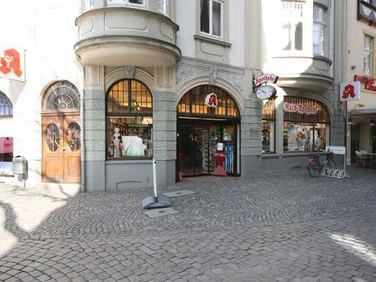 Attraktive Ladenfläche in Top-Lage 
am Rathausplatz