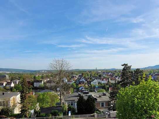 Rohdiamant auf dem Sonnenbalkon Etagenwohnung in bester Wohnlage Kassels (Mitte)