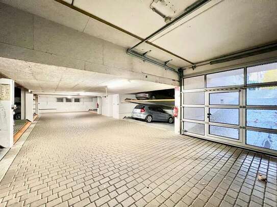 Tiefgaragenstellplatz Duplex-Parker untere Platform ab sofort