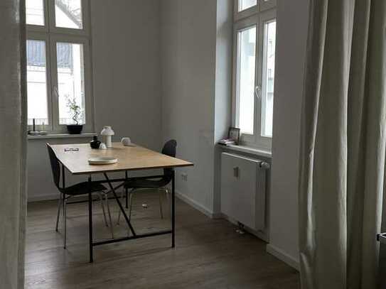 Stilvolle 2-Zimmer-Wohnung mit Einbauküche in Baden-Baden