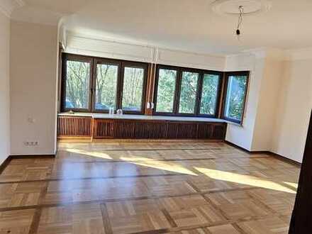 Villa Heilbronn-Ost Pfühlpark, 3,5 Zimmer mit EBK, Garten u. Terrasse