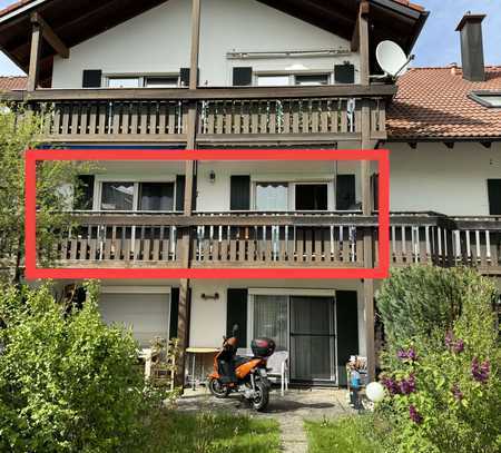 Kapitalanleger aufgepasst: Helle 2-Zimmerwohnung incl. TG-Stpl. mit Südbalkon in Kimratshofen!