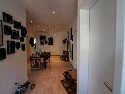 Freundliche 4-Zimmer-Maisonette-Wohnung mit gehobener Innenausstattung in Bochum