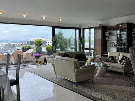 Luxuriöse Penthouse-Wohnung Stadtkrone-Ost