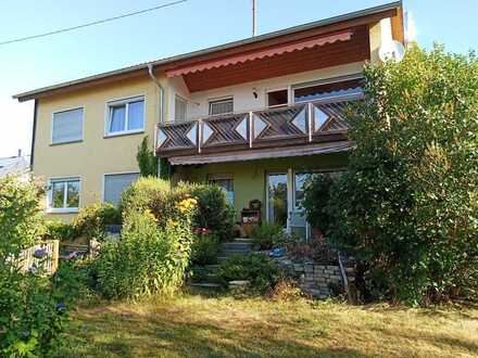 *** 2-Zimmer Dachgeschosswohnung (optimal als Kapitalanlage) in ruhiger Wohnlage ***