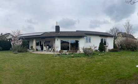 Modernisiertes Haus mit sechs Zimmern und großem Garten in Lambsheim (Grundstück: 1150 m2)