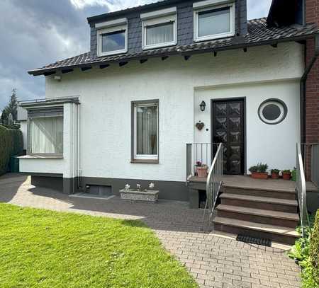 Ihr Traumhaus in Detmold - gemütliche Doppelhaushälfte mit großzügiger Dachterrasse