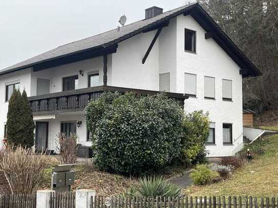 Erdgeschoßwohnung mit Garten, Terrasse und Dachterrasse