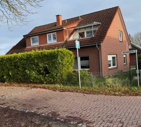 Geräumiges, günstiges 8-Zimmer-Mehrfamilienhaus in Dörverden Wahnebergen Dörverden