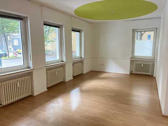 **GERICHTSVIERTEL-WG-GEEIGNET-Gepflegte Wohnung mit gr. Wohnzimmer & Duschbad mit Fenster***