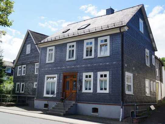 Freistehendes Mehrparteienhaus in bester Stadtlage