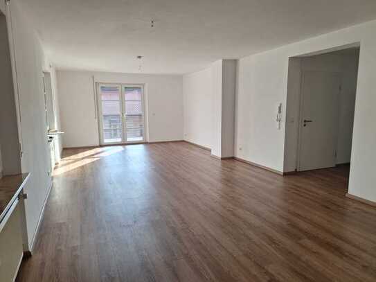 Schöne 3-Zimmer-Wohnung mit Balkon in Hirschaid