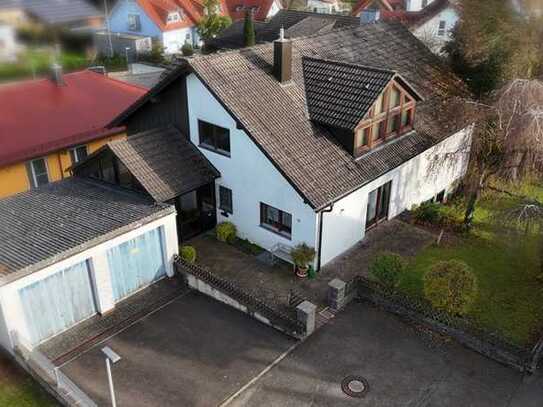 EINFAMILIENWOHNHAUS MIT DOPPELGARAGE IN OBERSONTHEIM-MITTELFISCHACH