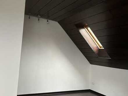 2-Raum-Wohnung mit EBK und Balkon in Ludwigsburg