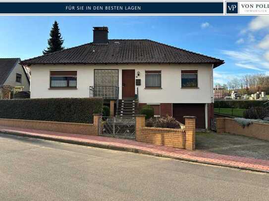 Einfamilienhaus mit Ausbaupotenzial und großem Garten in ruhiger Lage