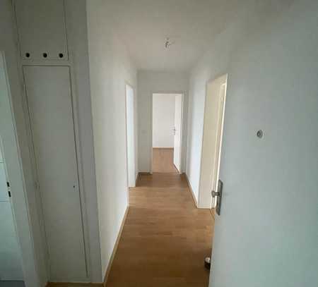 3-Zimmer Wohnung mit Balkon und EBK in Oberkochen